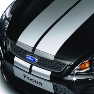 Komplet GT trakov za karoserijo na pokrovu, bele barve